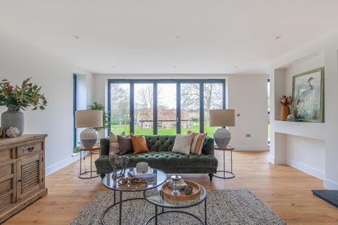4 bedroom detached house for sale, Impressive new home, Ringstead