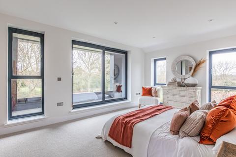 4 bedroom detached house for sale, Impressive new home, Ringstead