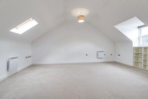 1 bedroom flat to rent, Leckhampton GL50 2DP