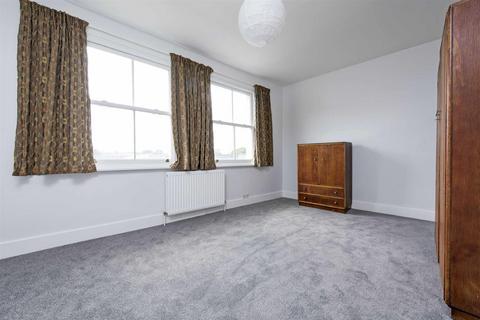 2 bedroom flat to rent, Warwick Mansions, Lower Richmond Road, Putney