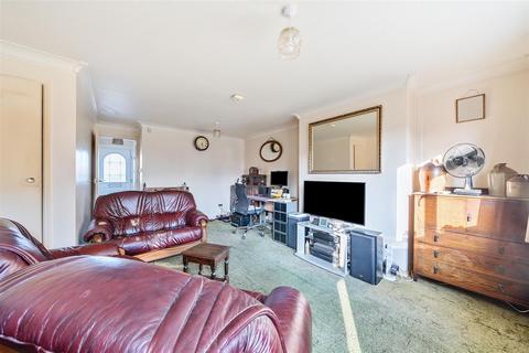 undefined, Woods Ley, Canterbury CT3