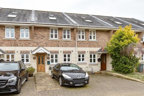 3 bedroom townhouse for sale, Fife Court, Cowes, Isle of Wight