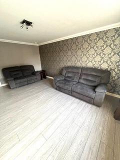 2 bedroom flat to rent, Cloverdale Court, Bucksburn, Aberdeen, AB21