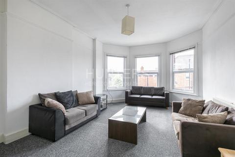 3 bedroom flat for sale, Fordwych Road, London, , NW2 3NG