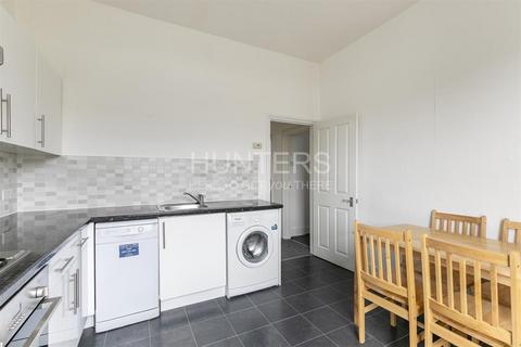 3 bedroom flat for sale, Fordwych Road, London, , NW2 3NG