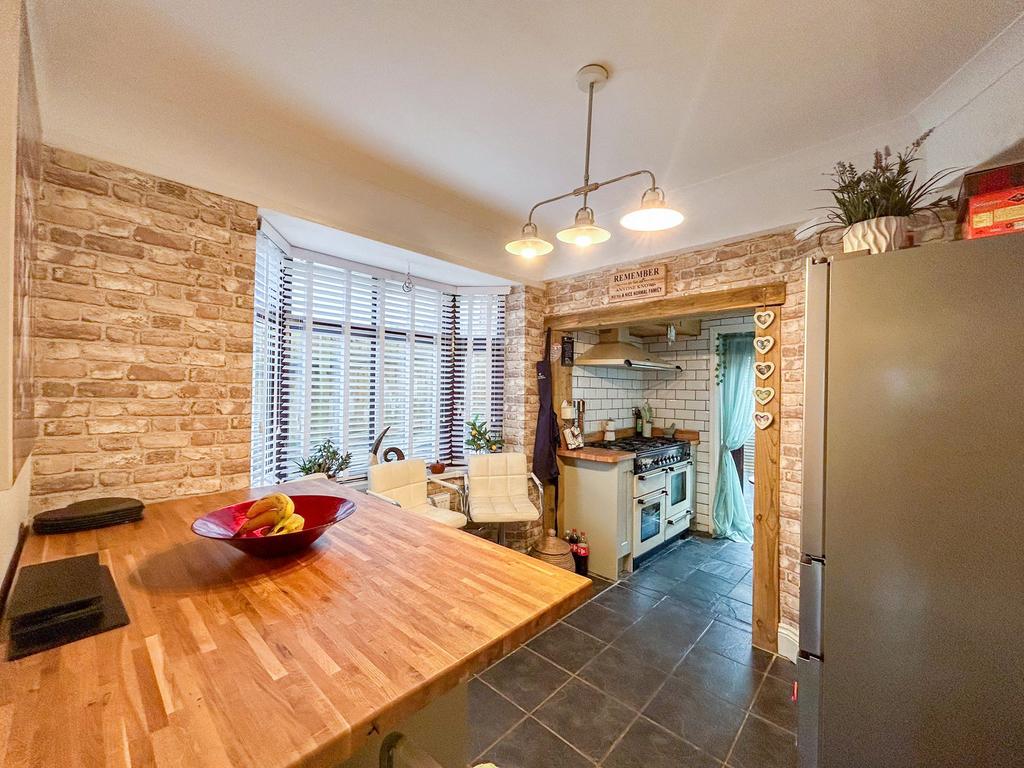 Breakfast Room