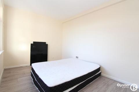 4 bedroom flat to rent, Kenton Lane, Harrow, HA3