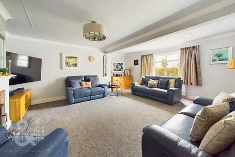 Vineyard Cottage Mill Lane, Pulham Market, Diss, IP21 4XL