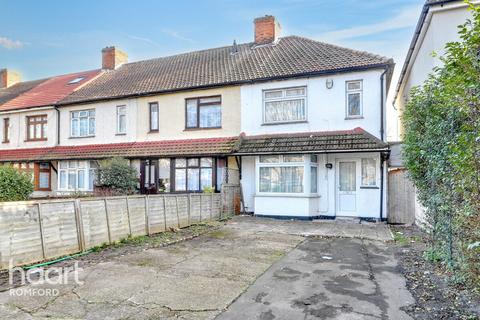 3 bedroom end of terrace house for sale, Oldchurch Road, Romford, RM7 0BD