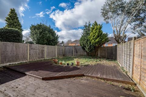 16 Beechnut Close, Solihull, B91 2NT