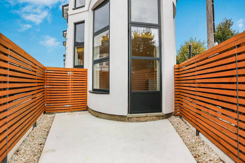 2b, Stafford Road BRIGHT.jpg