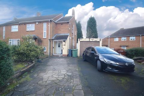 13 Chestnut Drive, Walsall, WS4 1NU