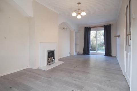 13 Chestnut Drive, Walsall, WS4 1NU