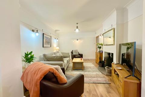 36 Whitmore Road, Trentham, Stoke-on-trent, ST4 8AP