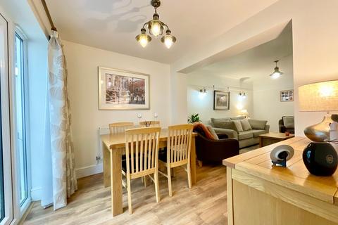 36 Whitmore Road, Trentham, Stoke-on-trent, ST4 8AP