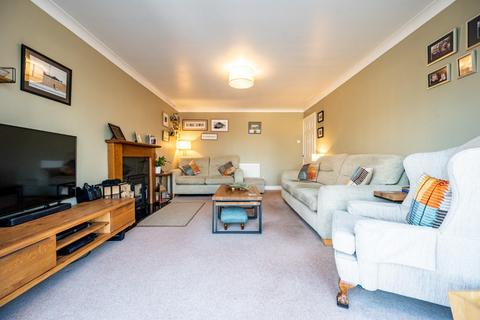 11 Bradley Close, Dunmow, CM6 2PB