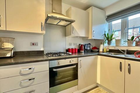 2 bedroom terraced house to rent, Cockcroft Avenue, Wyken, Coventry, CV2