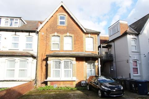 1 bedroom flat for sale, Flat 4, 112 Sunningfields Road, Hendon, London, NW4 4RE