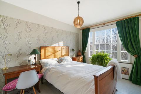 2 bedroom property for sale, Eton College Road, London, NW3