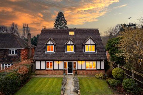 9 Ivy Mill Close, Godstone, RH9 8NG