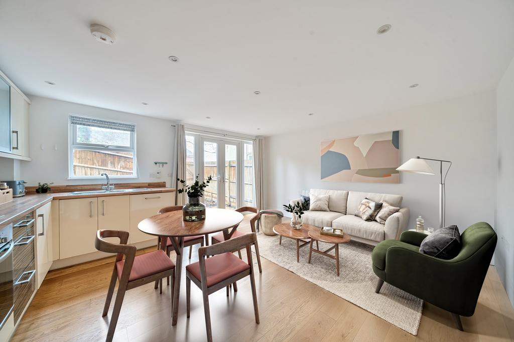 Kitchen dining area