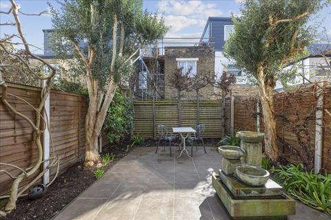 47 Humbolt Road, London, W6 8QQ