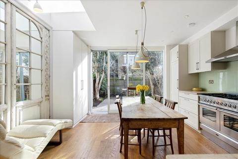 47 Humbolt Road, London, W6 8QQ