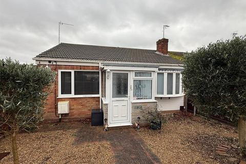 2 bedroom bungalow to rent, Turrell Drive, Kessingland, Lowestoft