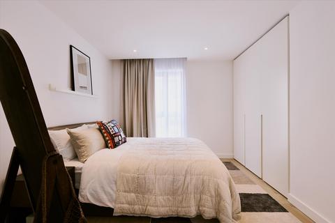 2 bedroom flat to rent, New Drum Street, London, E1.