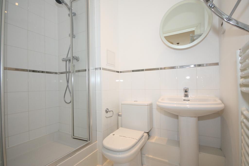 En Suite Bathroom