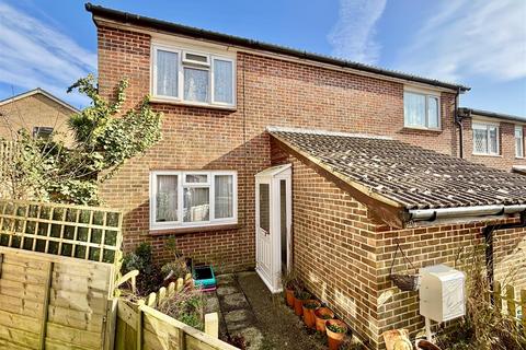 2 bedroom end of terrace house for sale, Abbey Close, Peacehaven