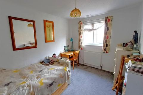 29 Abbey Close, Peacehaven, BN10 7SD