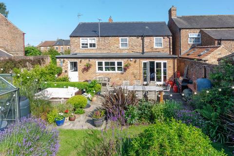 4 bedroom detached house for sale, Main Street, Huby