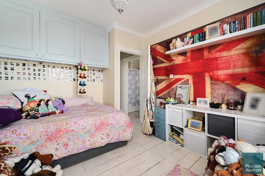 32 Eaton Place, BN2 1 EG (22).jpg