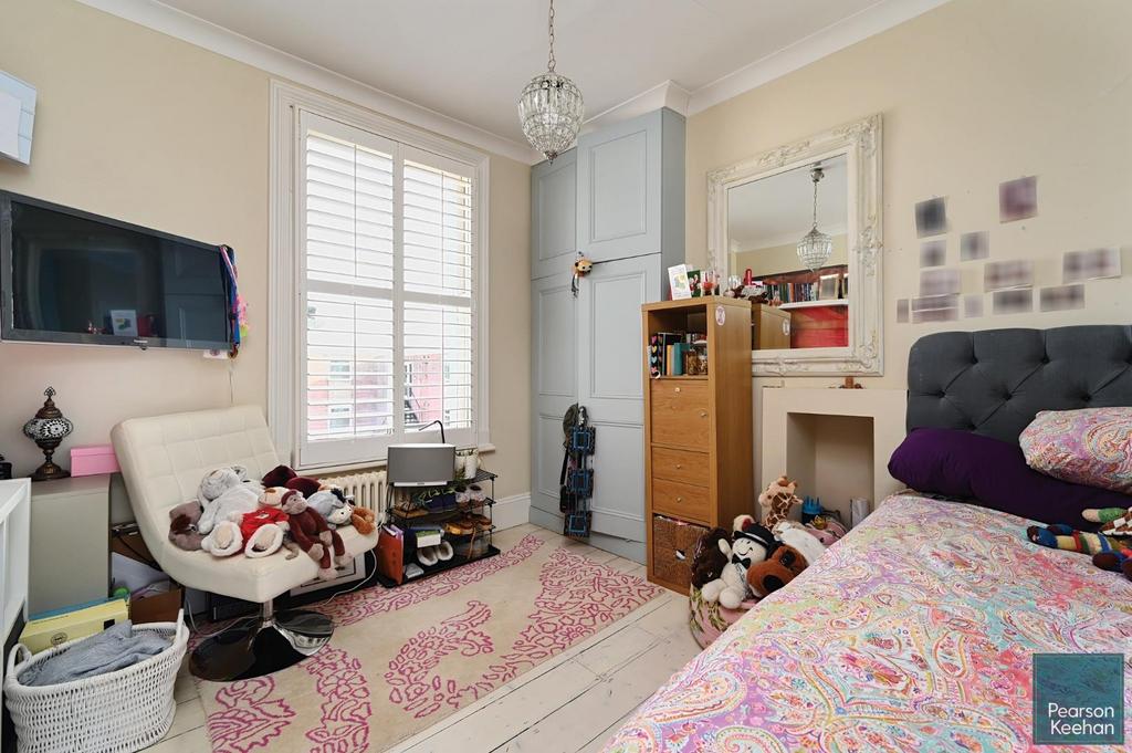 32 Eaton Place, BN2 1 EG (29).jpg