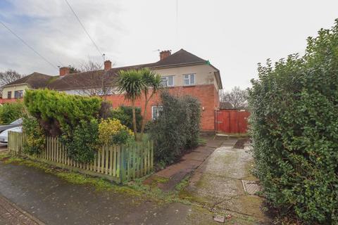 3 bedroom end of terrace house for sale, Manor Drive, Loughborough, LE11