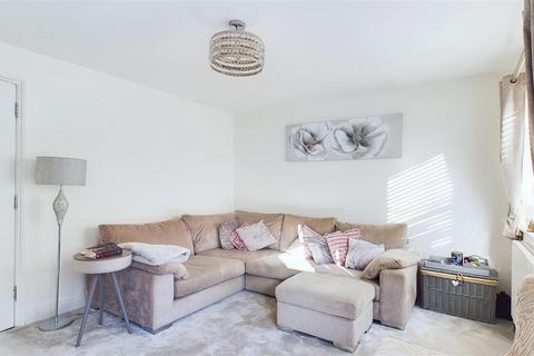 9a Vincent Close, Cheshunt, Waltham Cross, EN8 0RR