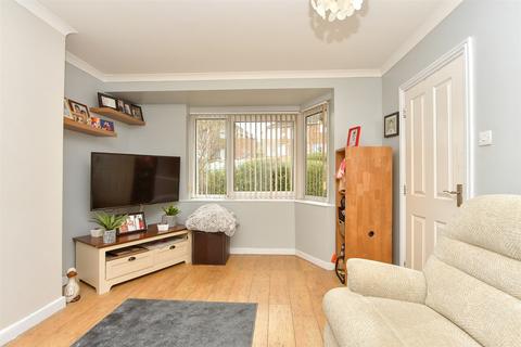4 bedroom semi-detached house for sale, Vale Drive, Chatham ME5