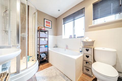 92 Melthorne Drive, Ruislip, HA4 0TR