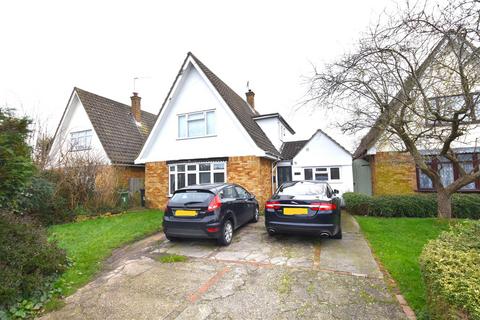 5 bedroom chalet for sale, Holt Farm Way, Rochford