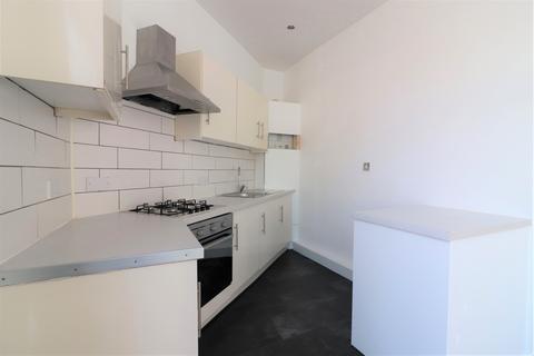 2 bedroom apartment for sale, Portland Road, London, SE25