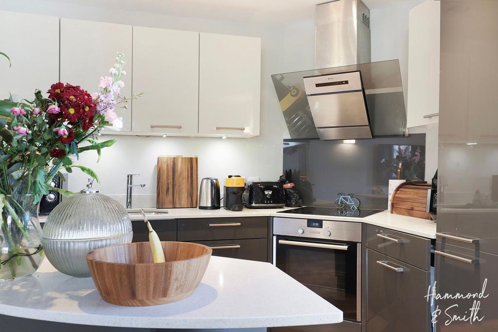 Open Plan Kitchen / Living / Diner