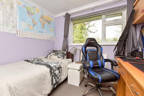 Flat 5, Oak House Oakfield Drive, Reigate, RH2 9NY