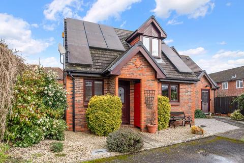 Nutfield Close, Carshalton