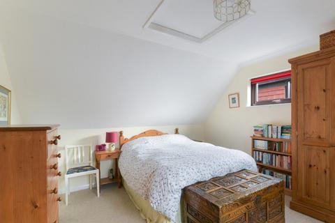 33 Nutfield Close, Carshalton, SM5 2RQ