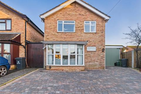 Bramble Lawn, Abbeydale, Gloucester, Gloucestershire, GL4