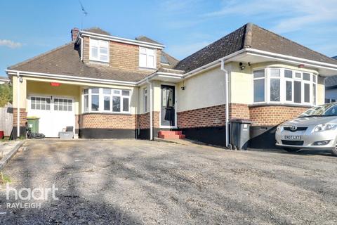 Crown Hill, Rayleigh