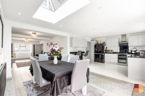 4 bedroom semi-detached house for sale, Temple Close, Cheshunt, Waltham Cross, Hertfordshire, EN7 5AP