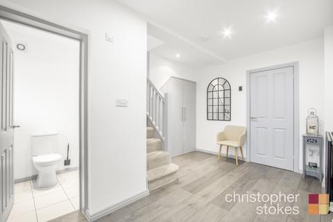 9 Temple Close, Cheshunt, Waltham Cross, EN7 5AP