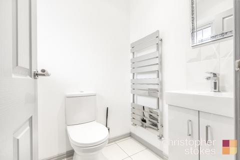 9 Temple Close, Cheshunt, Waltham Cross, EN7 5AP